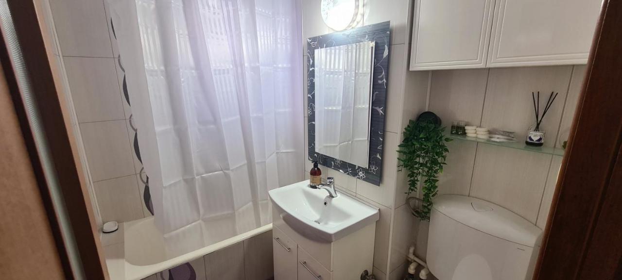 Perfect View Apartament 2 Rooms Self Check-In Bucareste Exterior foto